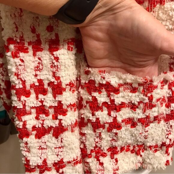 ESCADA Vintage Bouclé Cropped Red and White Bell Sleeve Blazer L/42 - Picture 4 of 13